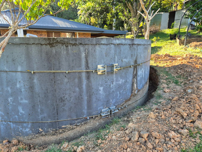 Concrete tank with two Tank Straps fitted